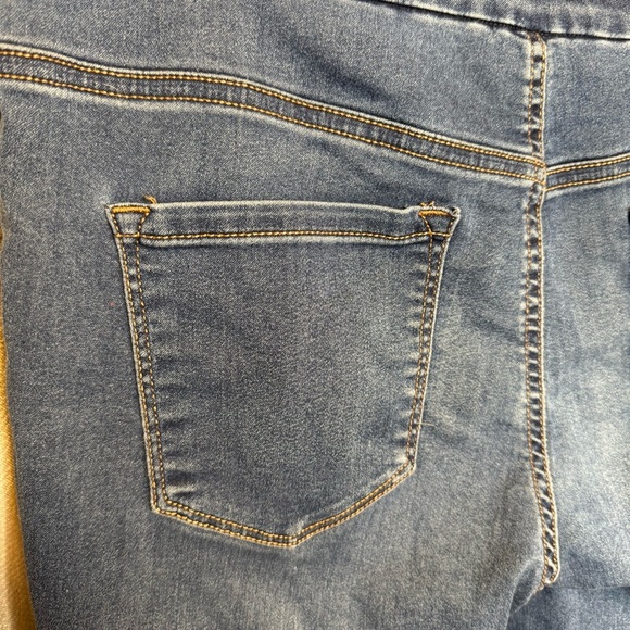 Nine West Blue Jeggings Medium Wash Elastic Waistband Size 12 - Picture 9 of 15